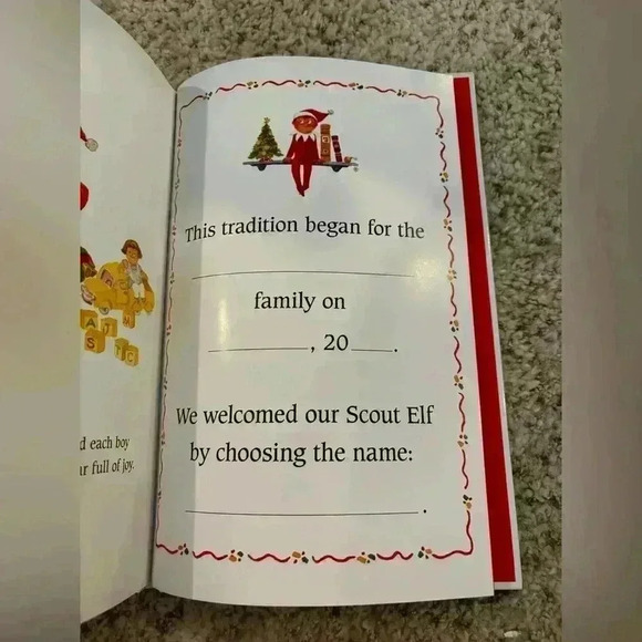 Elf on the shelf book - Picture 6 of 8